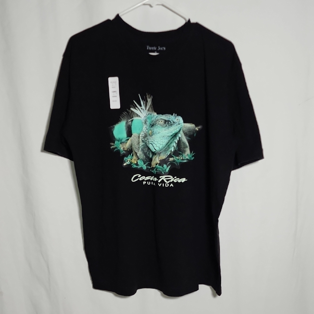 Pura Vida Black Tee with Green Iguana Graphic